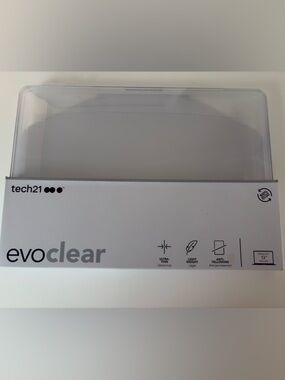tech21 evo clear case